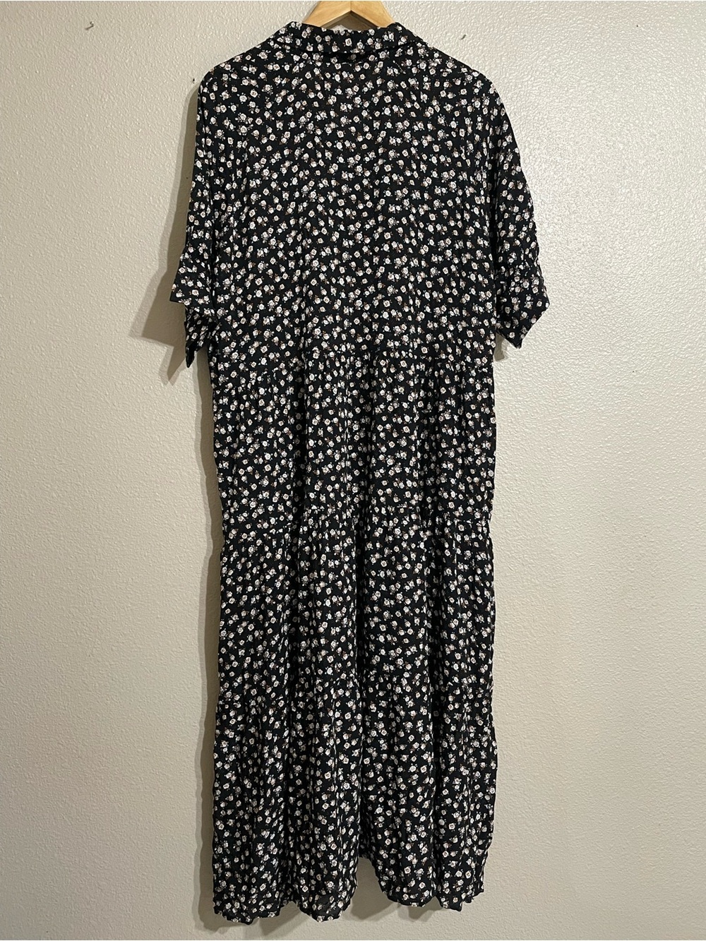Natural Life Rebecca Midi Dress Floral Black With Cream Roses - Picture 5 of 14